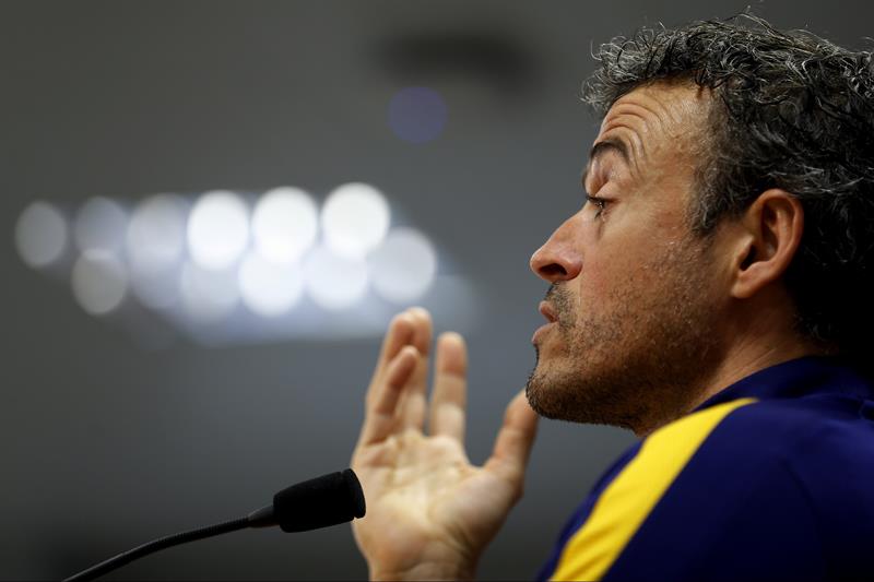 Luis Enrique: "Sería imprudente no poner a Neymar porque me asesina" Luis Enrique: "Sería imprudente no poner a Neymar porque me asesina"