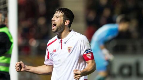 Juan Mu&ntilde;oz celebra su gol ante el Mirand&eacute;s el d&iacute;a de su debut