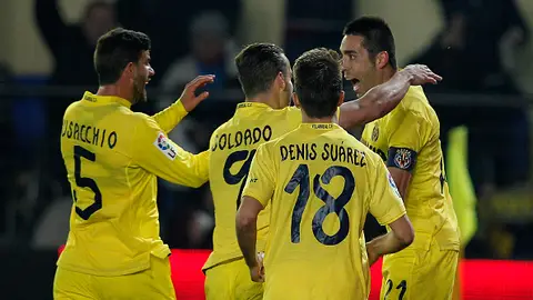 Los jugadores del Villarreal celebran un gol Los jugadores del Villarreal celebran un gol