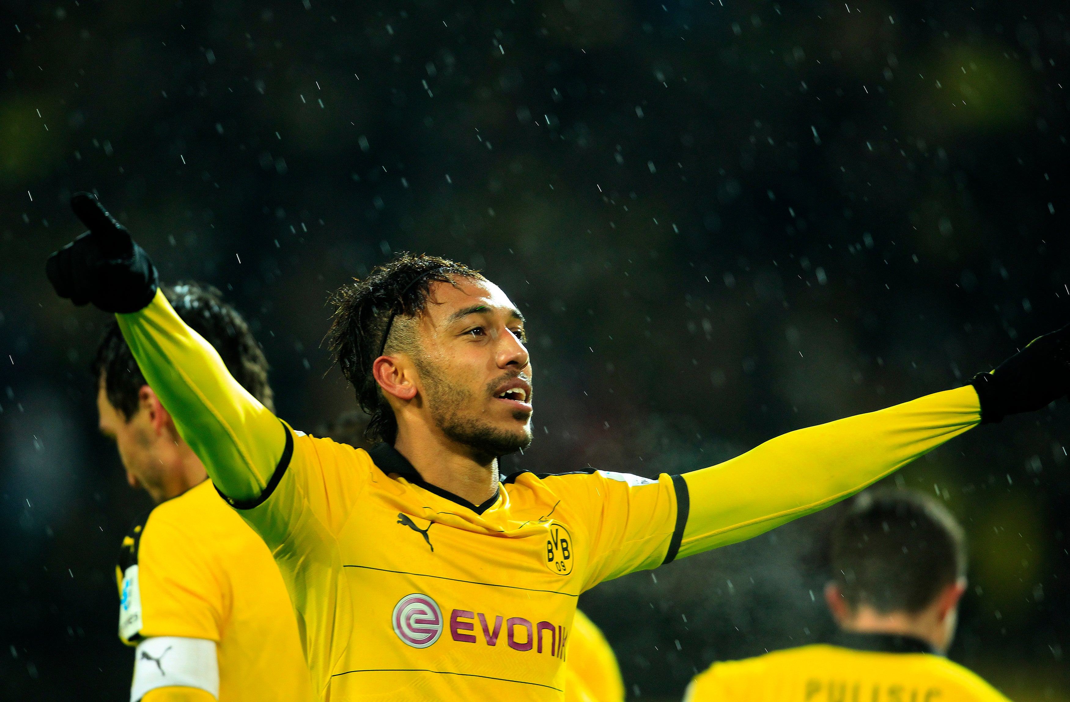 Aubameyang: "Sólo el Real Madrid puede alejarme del Dortmund" Aubameyang: "Sólo el Real Madrid puede alejarme del Dortmund"