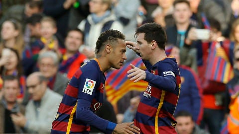 Neymar y Leo Messi celebran un gol frente al Atl&eacute;tico
