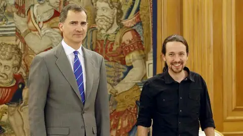 El Rey Felipe VI recibe al líder de Podemos, Pablo Iglesias El Rey Felipe VI recibe al líder de Podemos, Pablo Iglesias