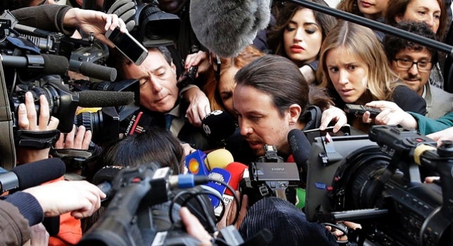 La criba mediática: "Algunos creen que las investigaciones sobre Podemos son para satanizar al partido" La criba mediática: "Algunos creen que las investigaciones sobre Podemos son para satanizar al partido"