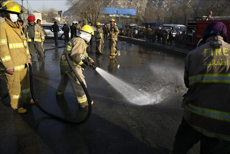 La OTAN eleva a 20 los muertos en un ataque suicida en Kabul La OTAN eleva a 20 los muertos en un ataque suicida en Kabul
