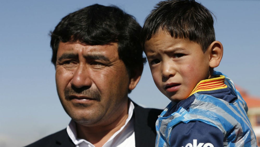 Murtaza con su padre