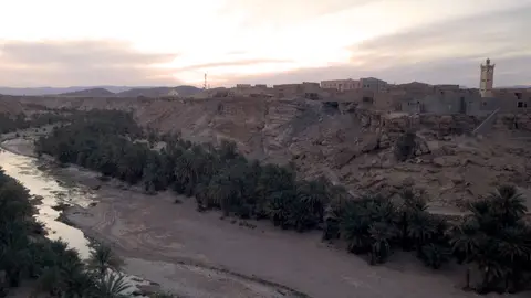 Tissint, una pequeña población antes de llegar a Tata, Marruecos Tissint, una pequeña población antes de llegar a Tata, Marruecos