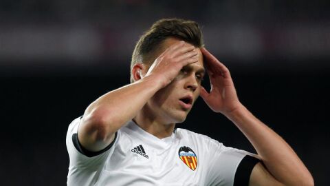 Cheryshev lamenta una ocasi&oacute;n en el Camp Nou