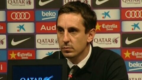 Gary Neville, en rueda de prensa