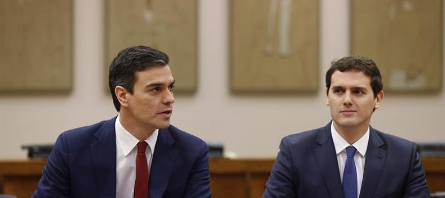 El líder socialista, Pedro Sánchez, y el de Ciudadanos, Albert Rivera El líder socialista, Pedro Sánchez, y el de Ciudadanos, Albert Rivera