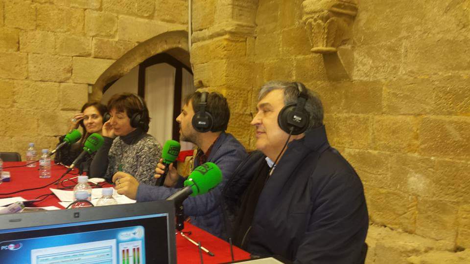Palencia en la Onda 24/02/2016 Julio César Izquierdo Especial ERASMUS PLUS Aguilar de Campoo Palencia en la Onda 24/02/2016 Julio César Izquierdo Especial ERASMUS PLUS Aguilar de Campoo