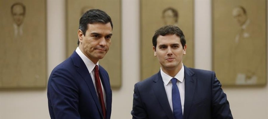El líder socialista, Pedro Sánchez, y el de Ciudadanos, Albert Rivera El líder socialista, Pedro Sánchez, y el de Ciudadanos, Albert Rivera