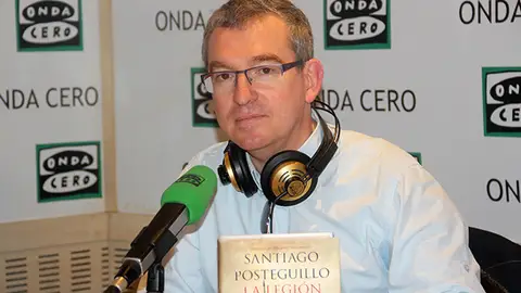 Santiago Posteguillo en Más de uno. Santiago Posteguillo en Más de uno.