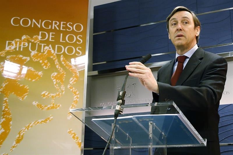 El PP constata que el acuerdo PSOE-Podemos-C's es "absolutamente imposible" El PP constata que el acuerdo PSOE-Podemos-C's es "absolutamente imposible"