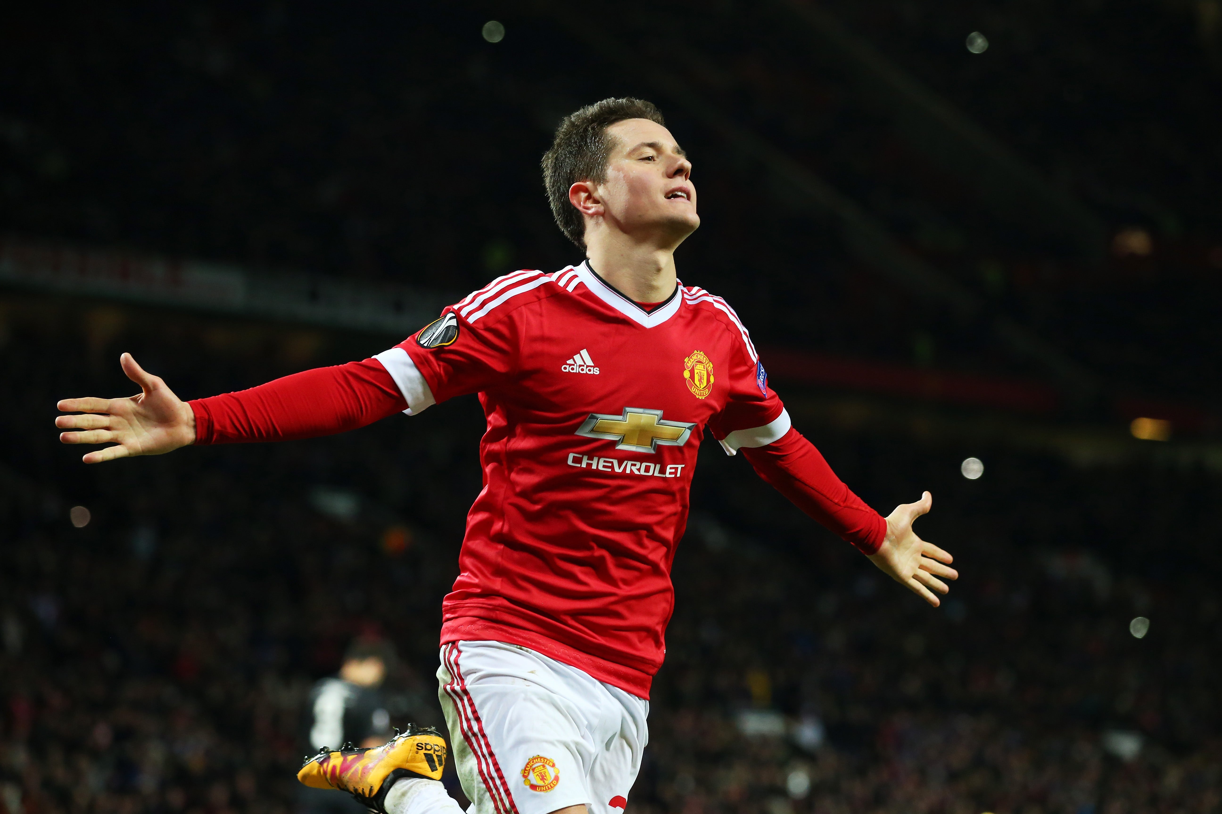 Ander Herrera: "Antes me fijaba más en Xavi e Iniesta y ahora, por mi posición, en Busquets" Ander Herrera: "Antes me fijaba más en Xavi e Iniesta y ahora, por mi posición, en Busquets"