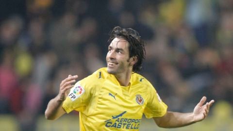 Robert Pires, durante su etapa en el Villarreal