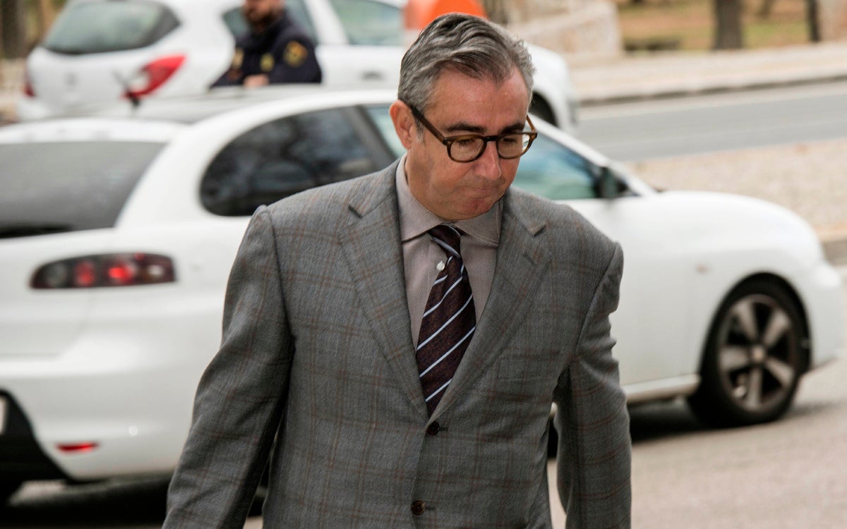 ¿Por qué a Diego Torres le han caído más años de cárcel que a Iñaki Urdangarín? ¿Por qué a Diego Torres le han caído más años de cárcel que a Iñaki Urdangarín?