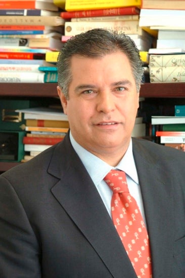 'Enfermedades y Síndromes de la Medicina con nombre propio', el nuevo libro especializado en enfermedades raras del Doctor Bartolomé Beltrán 'Enfermedades y Síndromes de la Medicina con nombre propio', el nuevo libro especializado en enfermedades raras del Doctor Bartolomé Beltrán