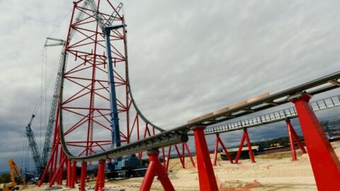 Ferrari Land, la monta&ntilde;a rusa m&aacute;s alta y r&aacute;pida de Europa