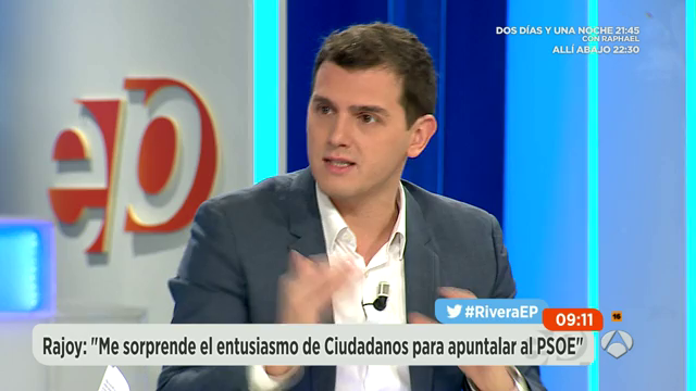 Albert Rivera: "Rajoy le dijo 'no' al Rey y ahora le dice 'no' a un pacto constitucionalista" Albert Rivera: "Rajoy le dijo 'no' al Rey y ahora le dice 'no' a un pacto constitucionalista"