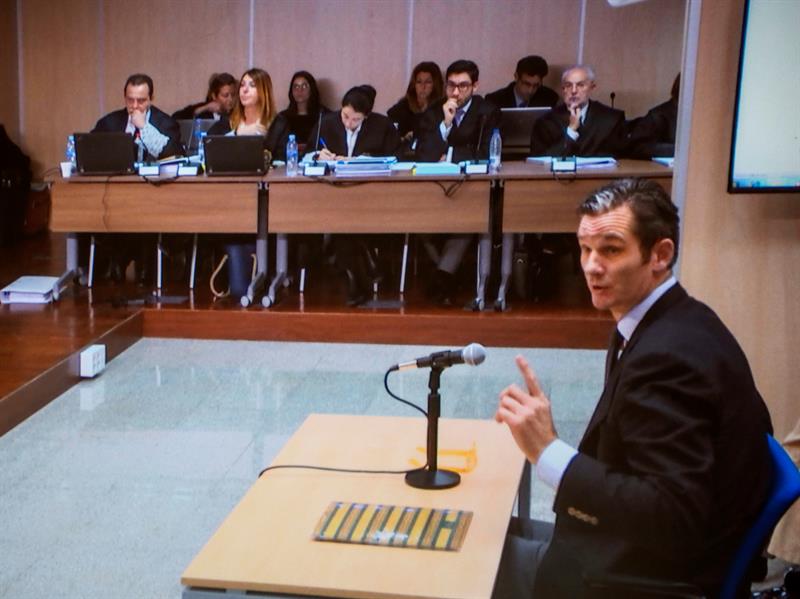 Urdangarín desvincula a la Infanta pese a admitir que creó Aizoon para canalizar sus ingresos Urdangarín desvincula a la Infanta pese a admitir que creó Aizoon para canalizar sus ingresos