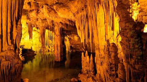 Gruta de Neptuno, Cerde&ntilde;a, Italia