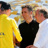Indurain saluda a Froome en el pasado Tour de Francia