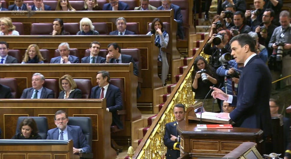 La criba mediática: Según el 'ABC', "Sánchez busca culpables en lugar de apoyos" La criba mediática: Según el 'ABC', "Sánchez busca culpables en lugar de apoyos"
