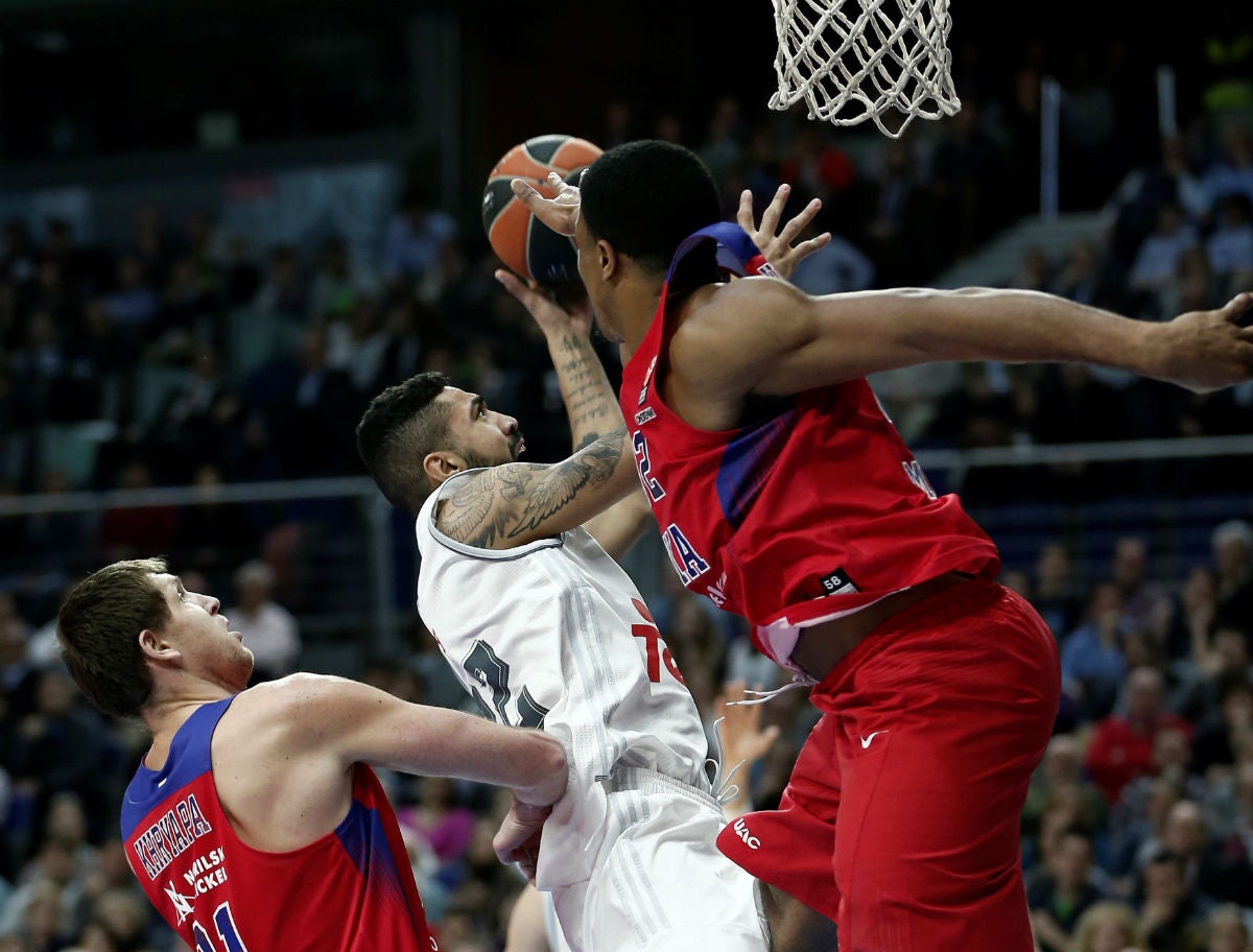 Baloncesto: El físico del CSKA sentencia al Real Madrid y el efecto Curry Baloncesto: El físico del CSKA sentencia al Real Madrid y el efecto Curry