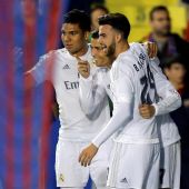 El Real Madrid celebra el gol de Ronaldo