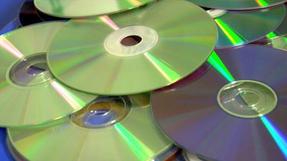 L'Àlex Soto ens repassa la història del CD, un invent revolucionari. L'Àlex Soto ens repassa la història del CD, un invent revolucionari.