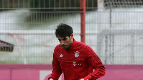 Javi Martínez toca balón de nuevo Javi Martínez toca balón de nuevo
