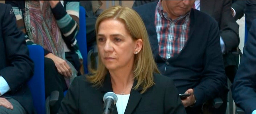 La Infanta Cristina durante su declaración ante el juez La Infanta Cristina durante su declaración ante el juez