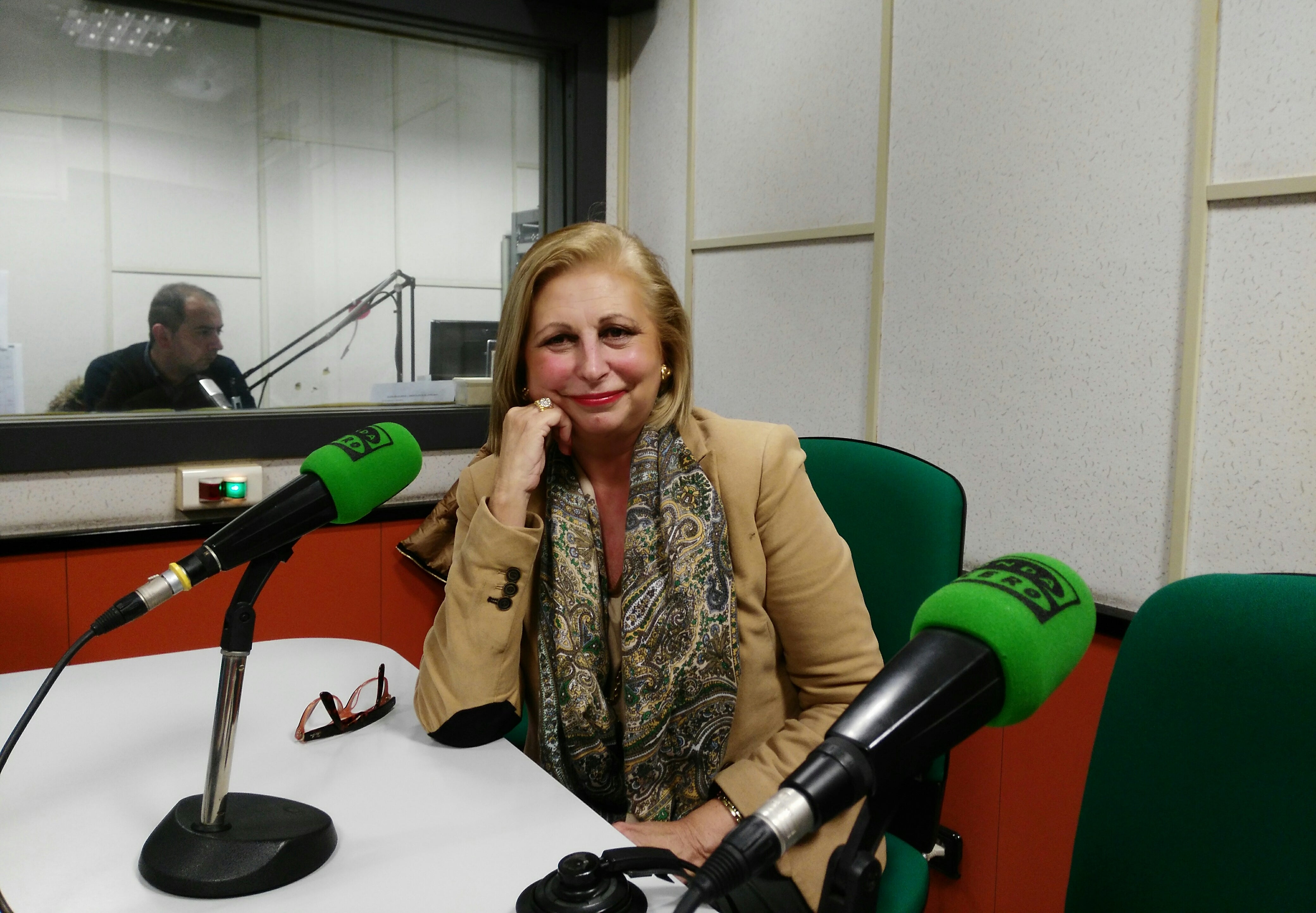 Gijón en la Onda 03/03/2016 con Ana Fierro Gijón en la Onda 03/03/2016 con Ana Fierro