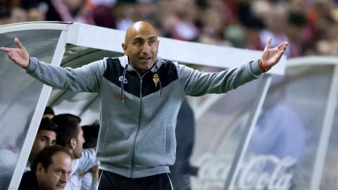 Abelardo, t&eacute;cnico del Sporting