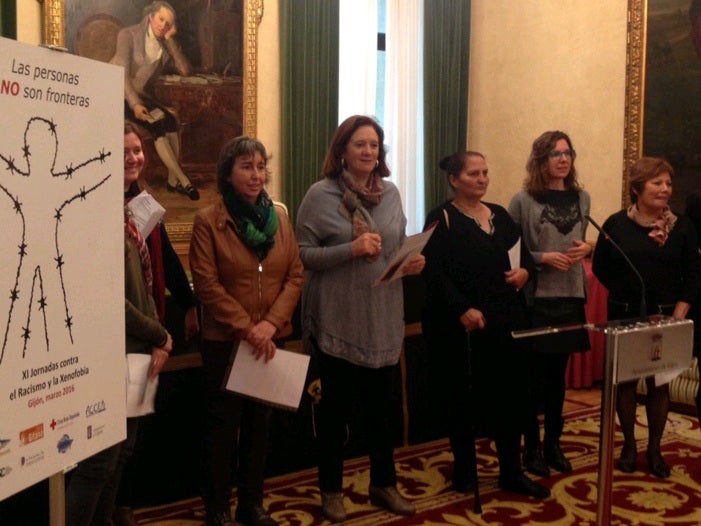 Gijón en la Onda 04/003/2016 con Ana Fierro Gijón en la Onda 04/003/2016 con Ana Fierro