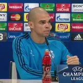 Pepe en rueda de prensa Pepe en rueda de prensa
