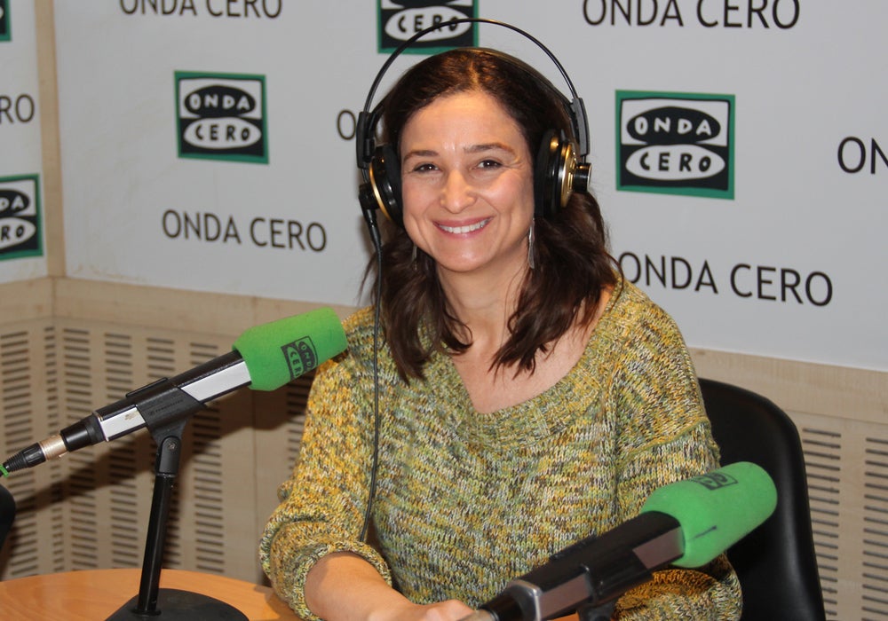 Carolina Noriega: "Los emoticonos del WhatsApp están haciendo que seamos como monos otra vez" Carolina Noriega: "Los emoticonos del WhatsApp están haciendo que seamos como monos otra vez"