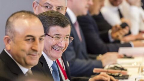 El primer ministro de Turqu&iacute;a, Ahmet Davutoglu