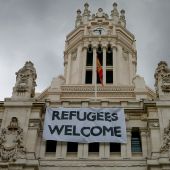 Pancarta refugiados en Madrid