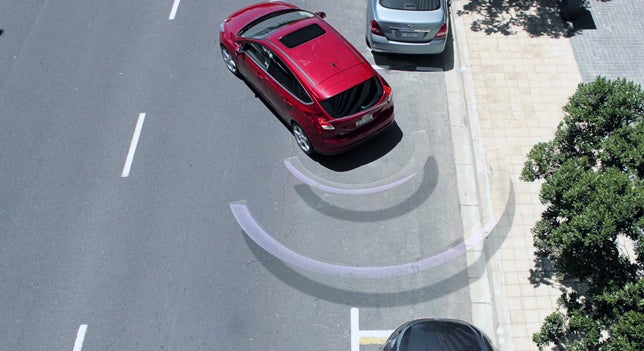 Mesa de redacción: ¿Harto de sufrir los malos aparcamientos ocupando dos plazas? Mesa de redacción: ¿Harto de sufrir los malos aparcamientos ocupando dos plazas?