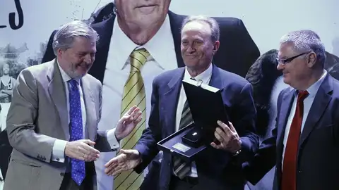 Aíto García Reneses durante su homenaje Aíto García Reneses durante su homenaje