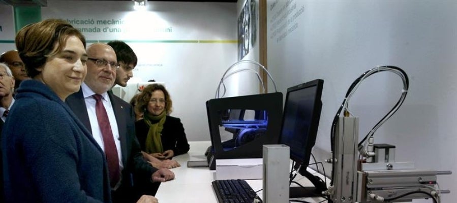 Ada Colau en el Salón de la Enseñanza Ada Colau en el Salón de la Enseñanza