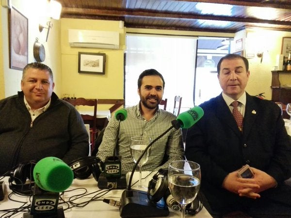 La Archicofradía de la Sangre y las Hermandades del Domingo de Ramos en Al Hombro La Archicofradía de la Sangre y las Hermandades del Domingo de Ramos en Al Hombro