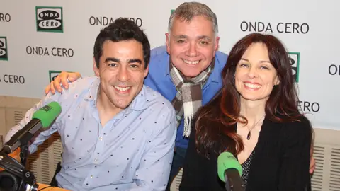 Pablo Chiapella, Silvia Marsó y Juan Ramón Lucas Los actores Pablo Chiapella y Silvia Marsó durante una entrevista con Juan Ramón Lucas