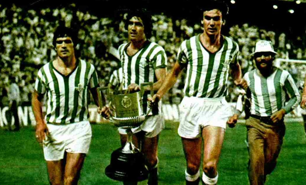 EL Retrovisor: El Betis, primer ganador de la Copa del Rey en democracia EL Retrovisor: El Betis, primer ganador de la Copa del Rey en democracia