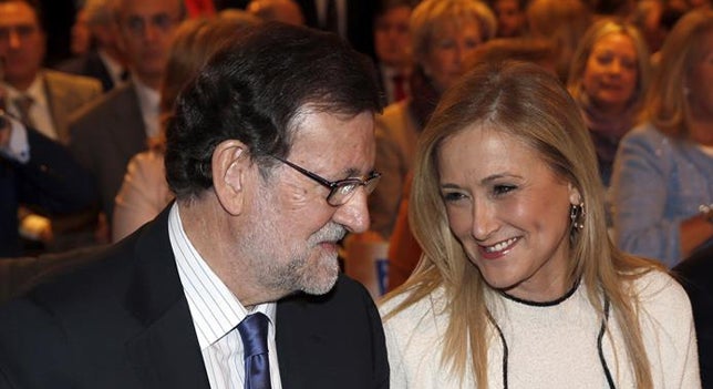 La tertulia: Cifuentes insiste en que haya primarias en el PP La tertulia: Cifuentes insiste en que haya primarias en el PP