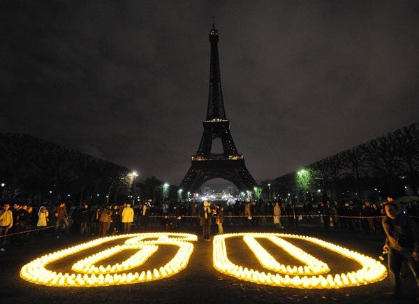 Miles de ciudades apagarán la luz en todo el mundo para sumarse a La Hora del Planeta Miles de ciudades apagarán la luz en todo el mundo para sumarse a La Hora del Planeta