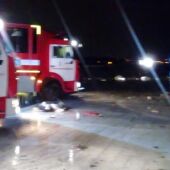 Bomberos y ambulancias acuden al lugar del siniestro