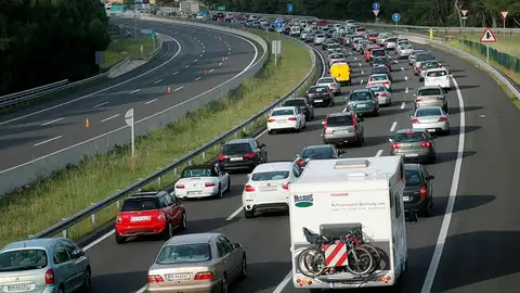 Coches en un atasco Coches en un atasco