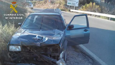 Así quedo el coche tras el accidente Así quedo el coche tras el accidente